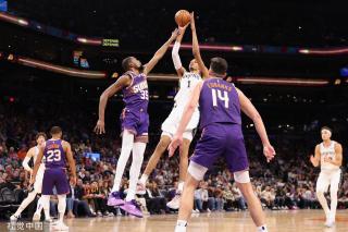 他强调了团 他强调了团