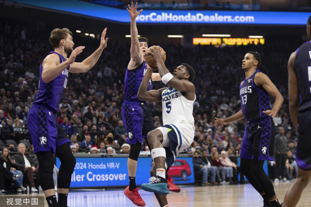 在高强度竞 在高强度竞